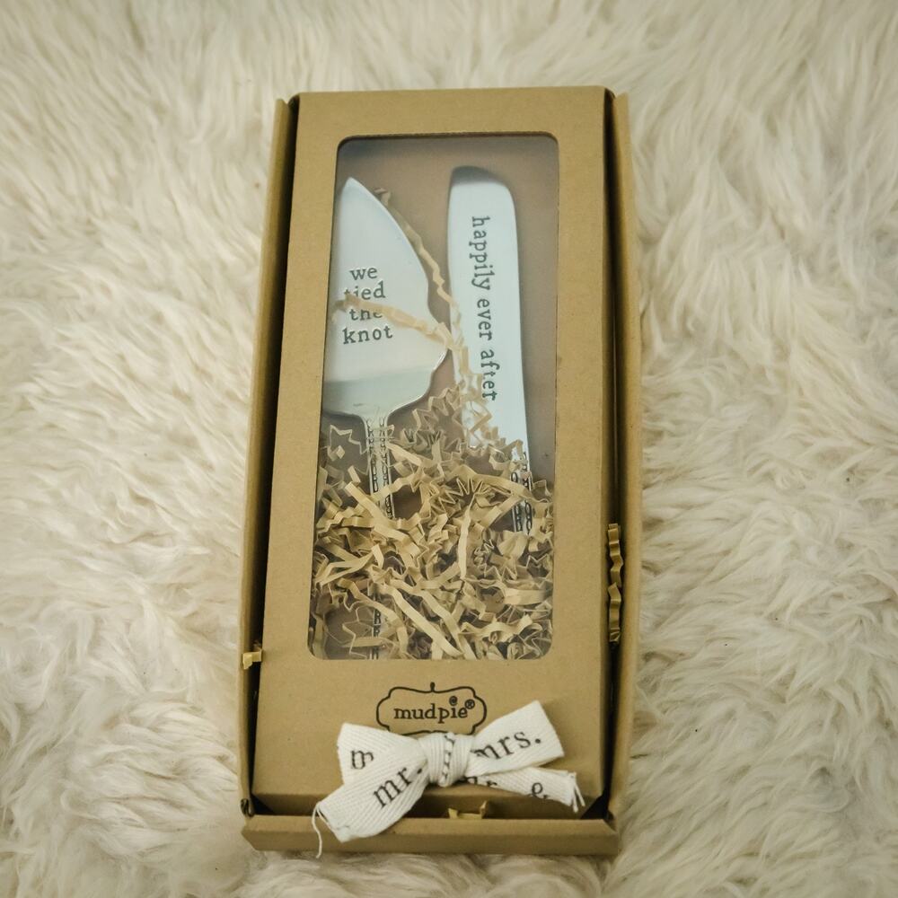 Mud Pie I Do Happily Ever After Wedding Stamped Silverplate Metal Cake Knife Set